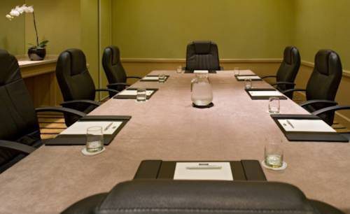 Hyatt Regency San Francisco Airport meeting room